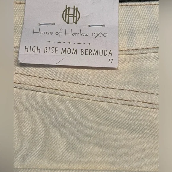 🔥NWT House of Harlow ivory distressed jean shorts. Size 27 - stylish shorts! - Picture 8 of 8